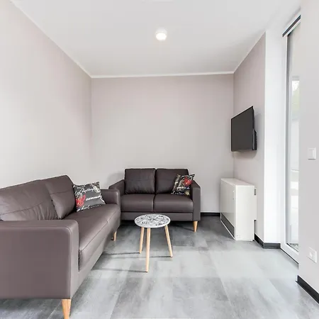 بيت للعطل Lakeside Hideaway, Cleaning Included